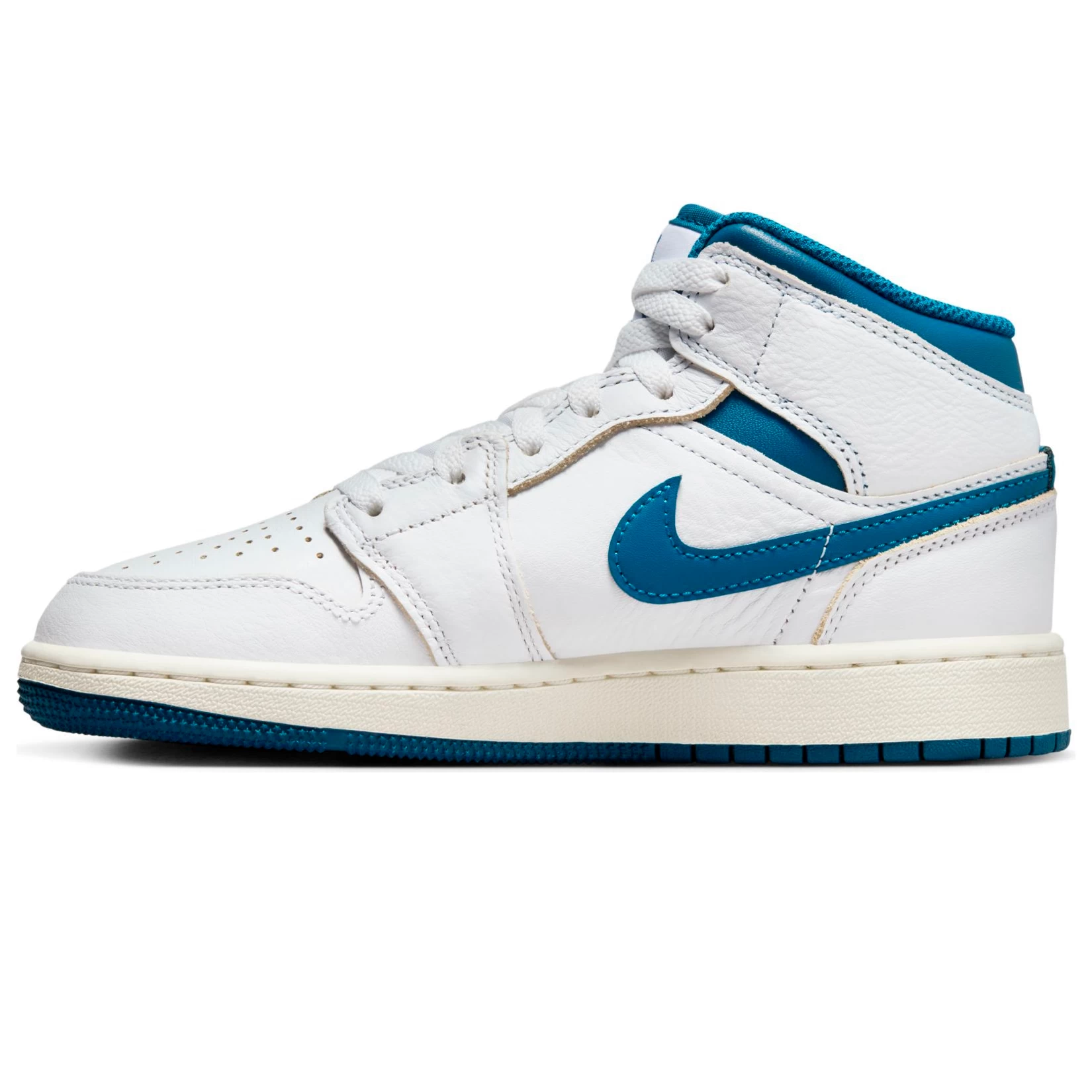 calzado-nike-air-jordan-1-mid-se-bg-fn7432141_b