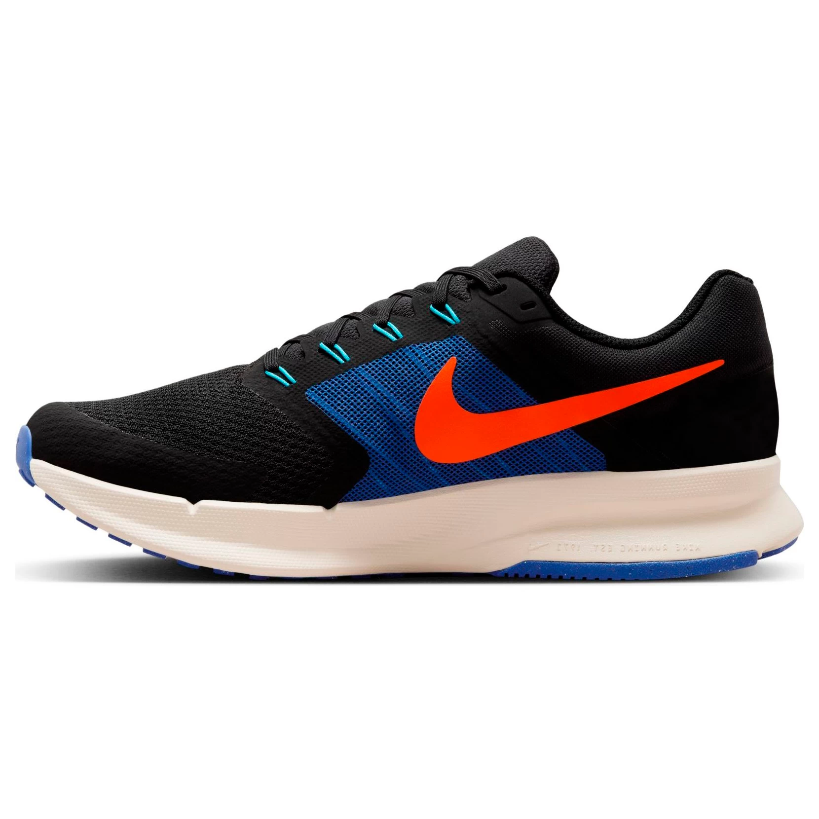 calzado-nike-run-swift-3-dr2695008_b